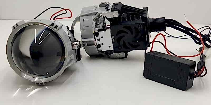 Установка Bi-Led модуля