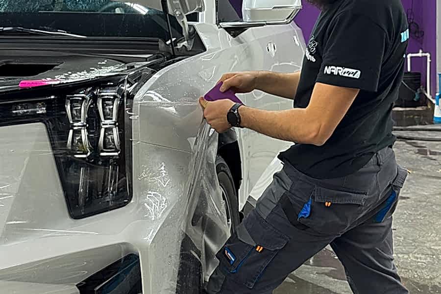 Оклейка антигравийной пленкой Оклейка антигравийной пленкой