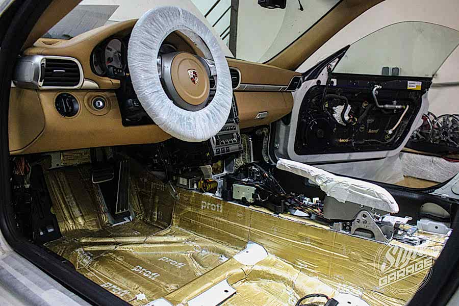 Вибро-шумоизоляция автомобиля Вибро-шумоизоляция автомобиля